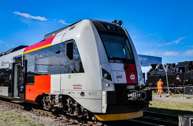 CDID8204